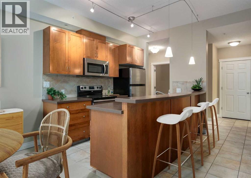 #3214 24 Hemlock Crescent SW - Image 3