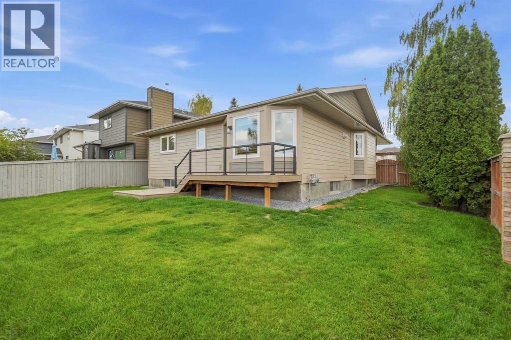 72 Sunlake Road SE - 29