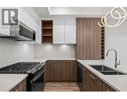 630 Boynton Place Unit# 305, Kelowna, BC V1V3B8 Photo 12