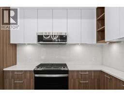 630 Boynton Place Unit# 305, Kelowna, BC V1V3B8 Photo 9