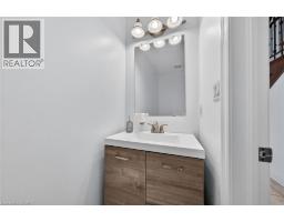 Bedroom - 9128 Hendershot Boulevard, Niagara Falls, ON L2H0E3 Photo 14