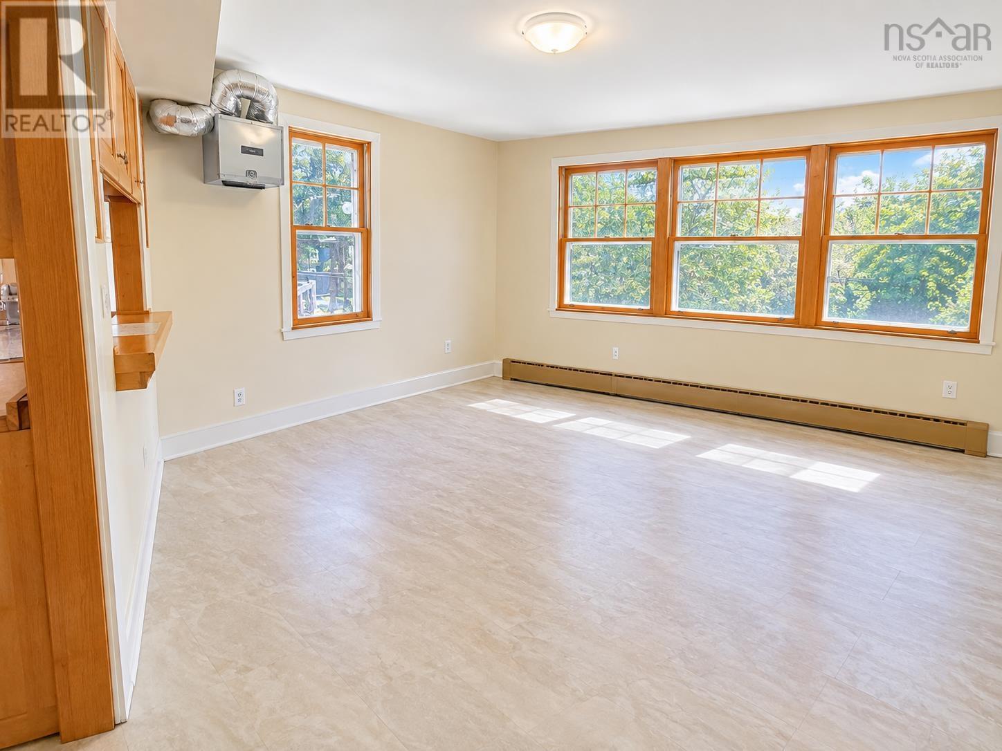 5791 Harrington St, Halifax Peninsula — photo 5