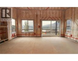 2633 Squilax Anglemont Road Unit# 140, Lee Creek, BC V0E1M5 Photo 10