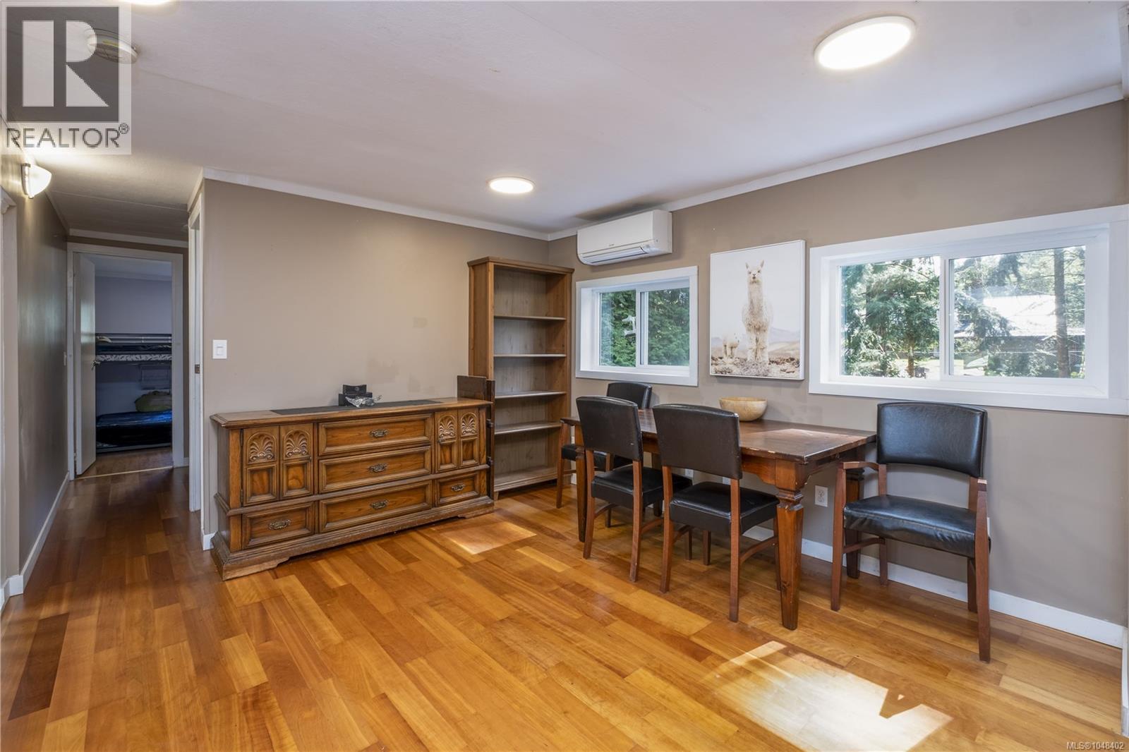 4825 Lambeth Rd - Image 5