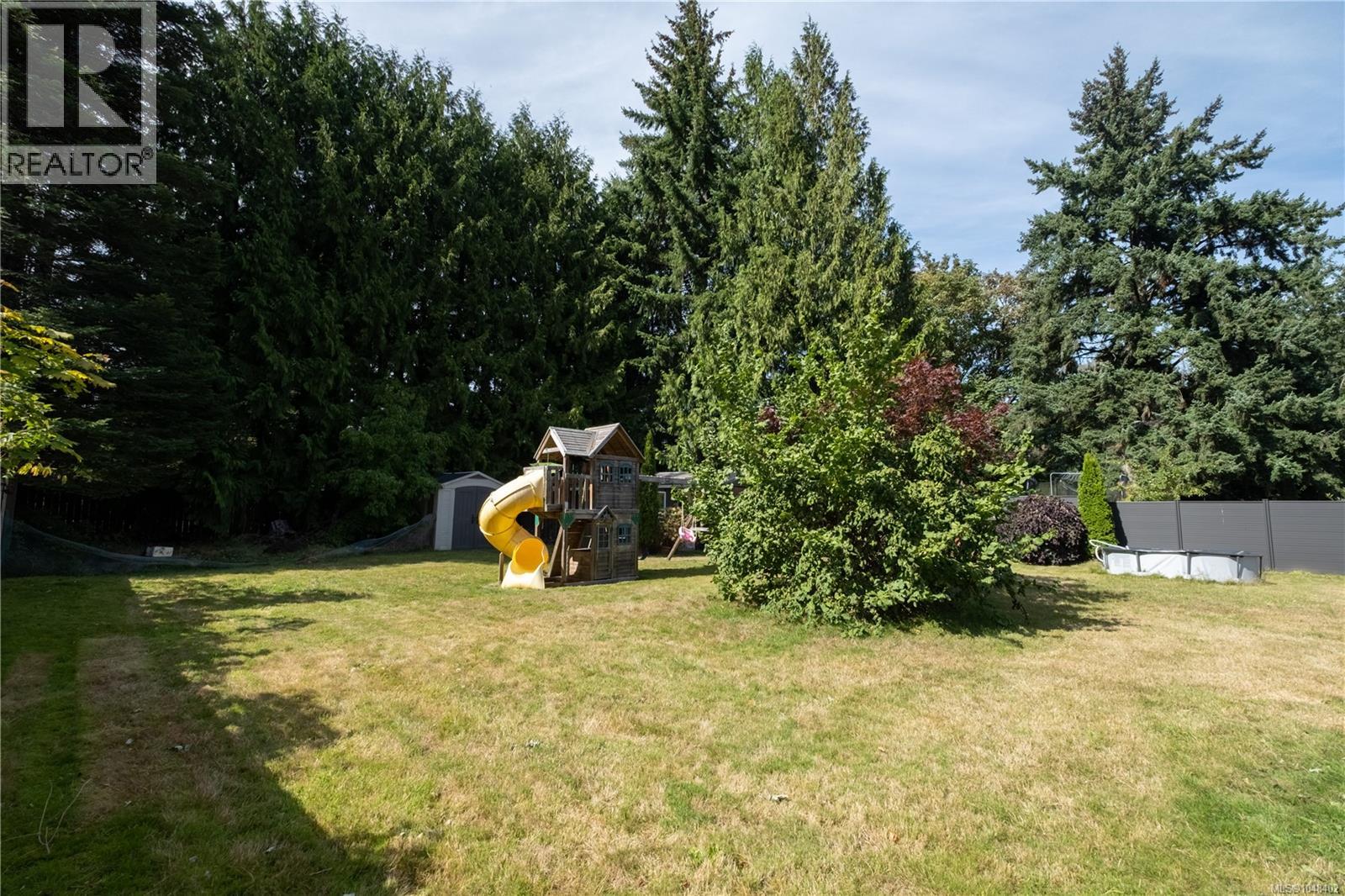 4825 Lambeth Rd - 2