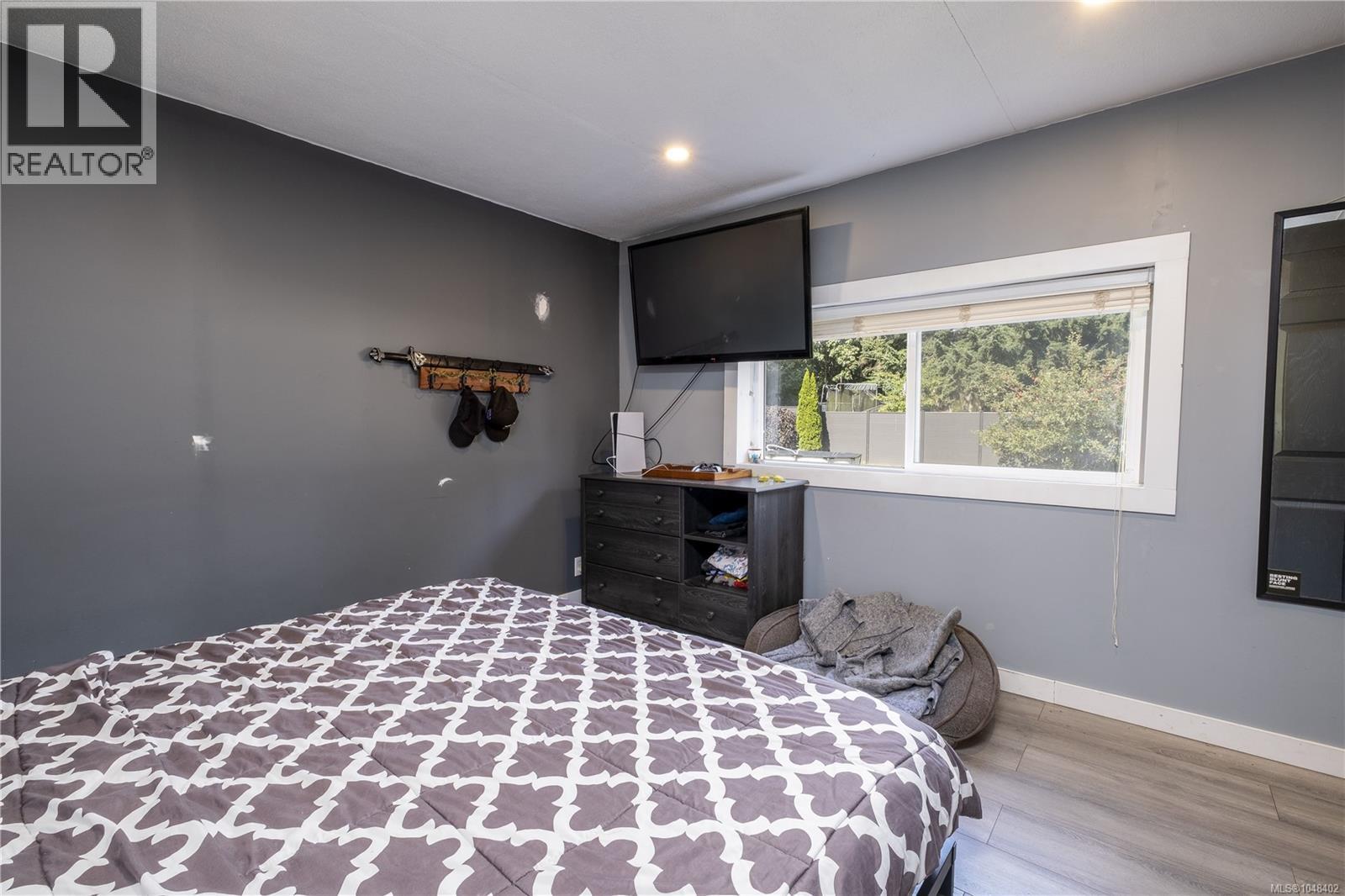 4825 Lambeth Rd - Image 16