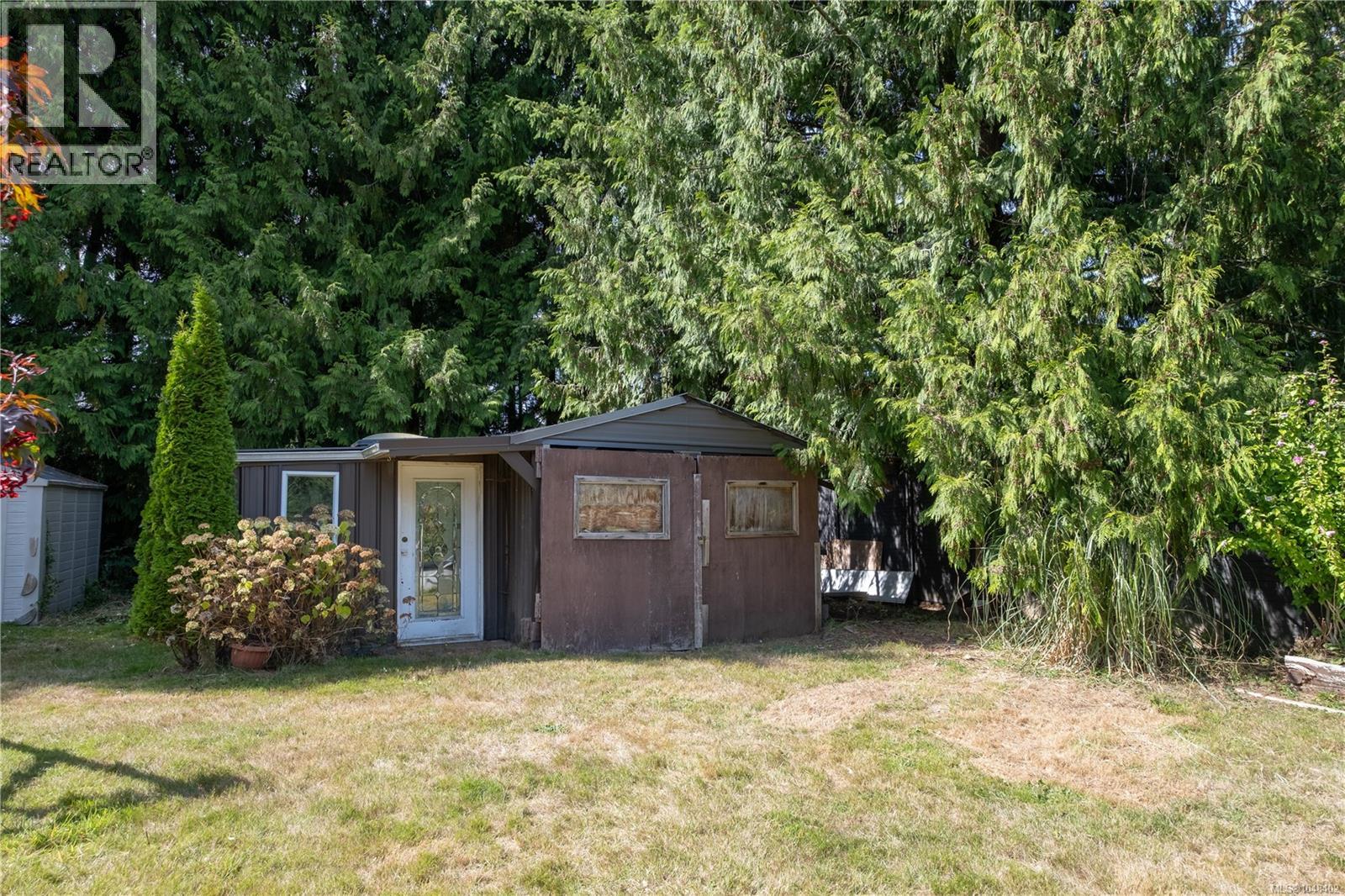 4825 Lambeth Rd - Image 31