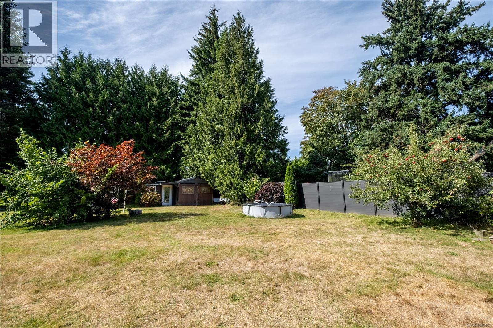 4825 Lambeth Rd - 25
