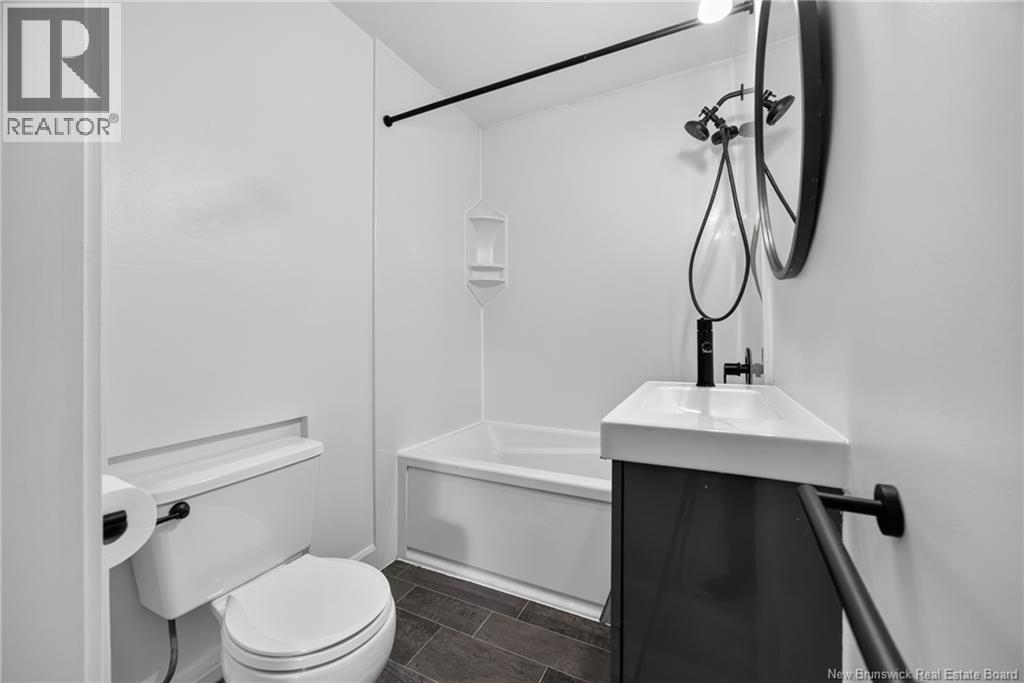719 Mitchell Street - Image 25