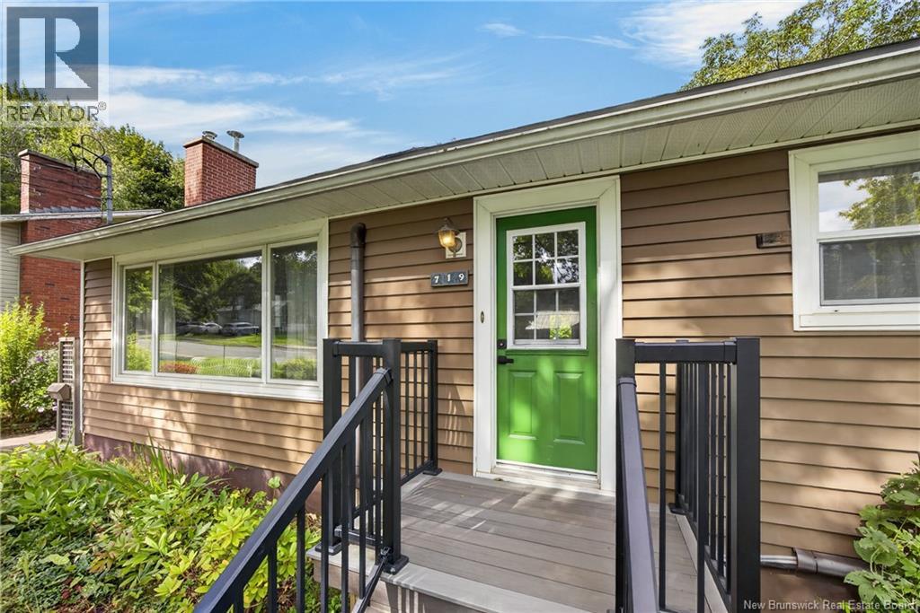 719 Mitchell Street - 8