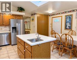 4pc Bathroom - 210 Adelaide Street South, Chatham, ON N7M4R9 Photo 8
