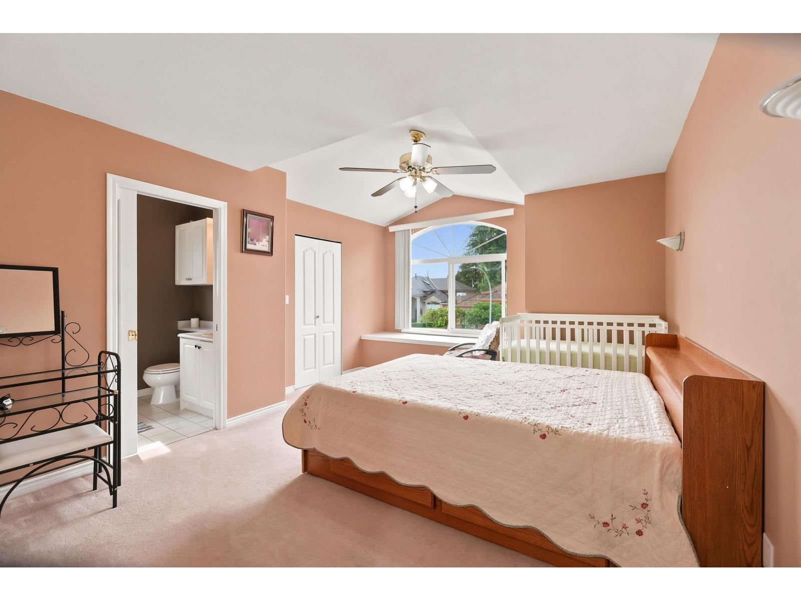 8 Bed, 6 Bath House for Sale in Surrey – 12587 60A AVENUE, Surrey – MLS# R3163985 - Image 19