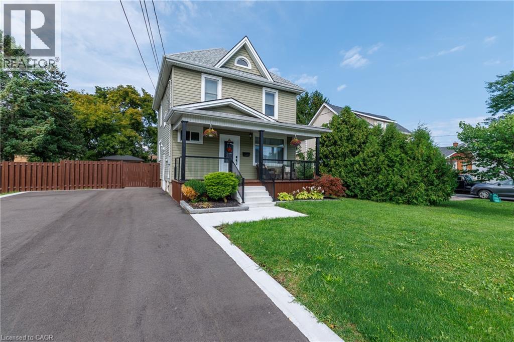 11 FAIRVIEW Road, Grimsby — photo 3