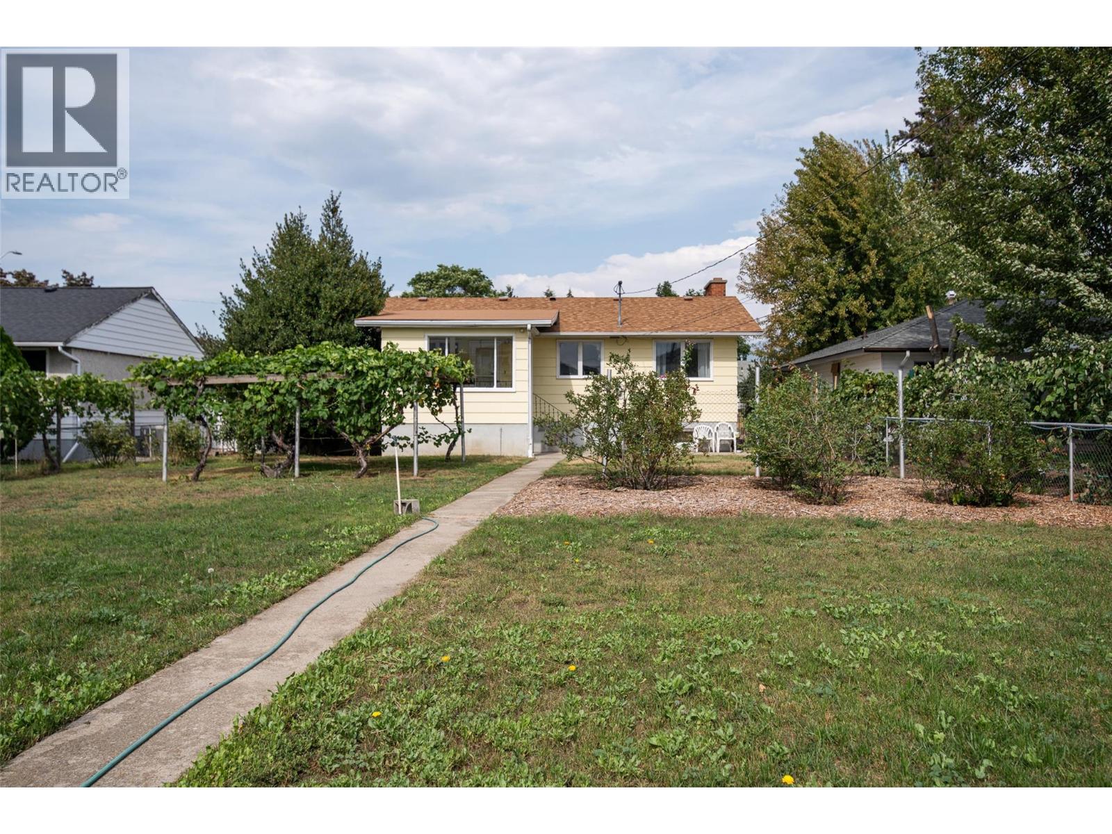 376 Conklin Avenue, Penticton
