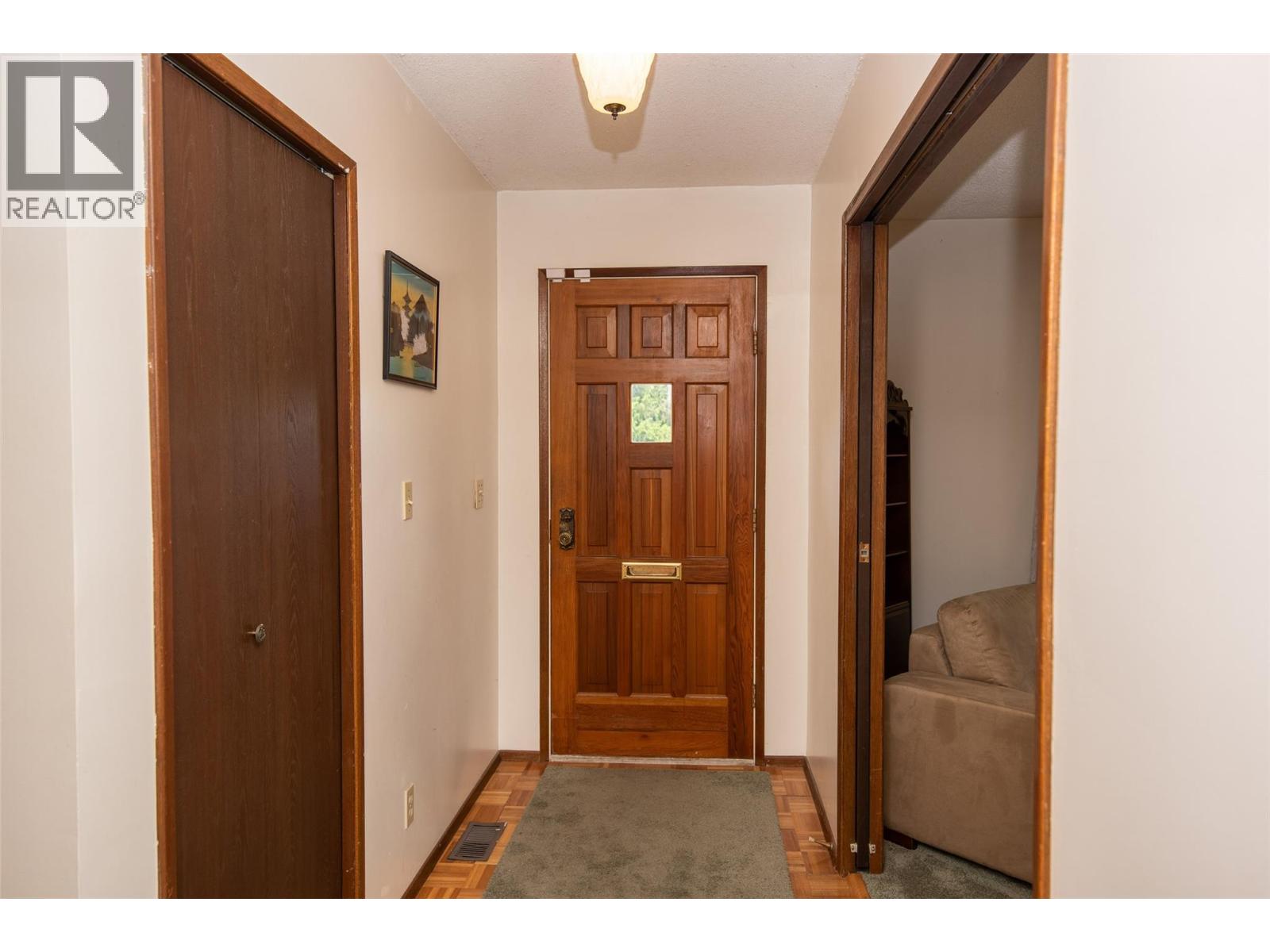 376 Conklin Avenue, Penticton