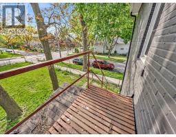 669 Park, Windsor, ON N9A5V7 Photo 15