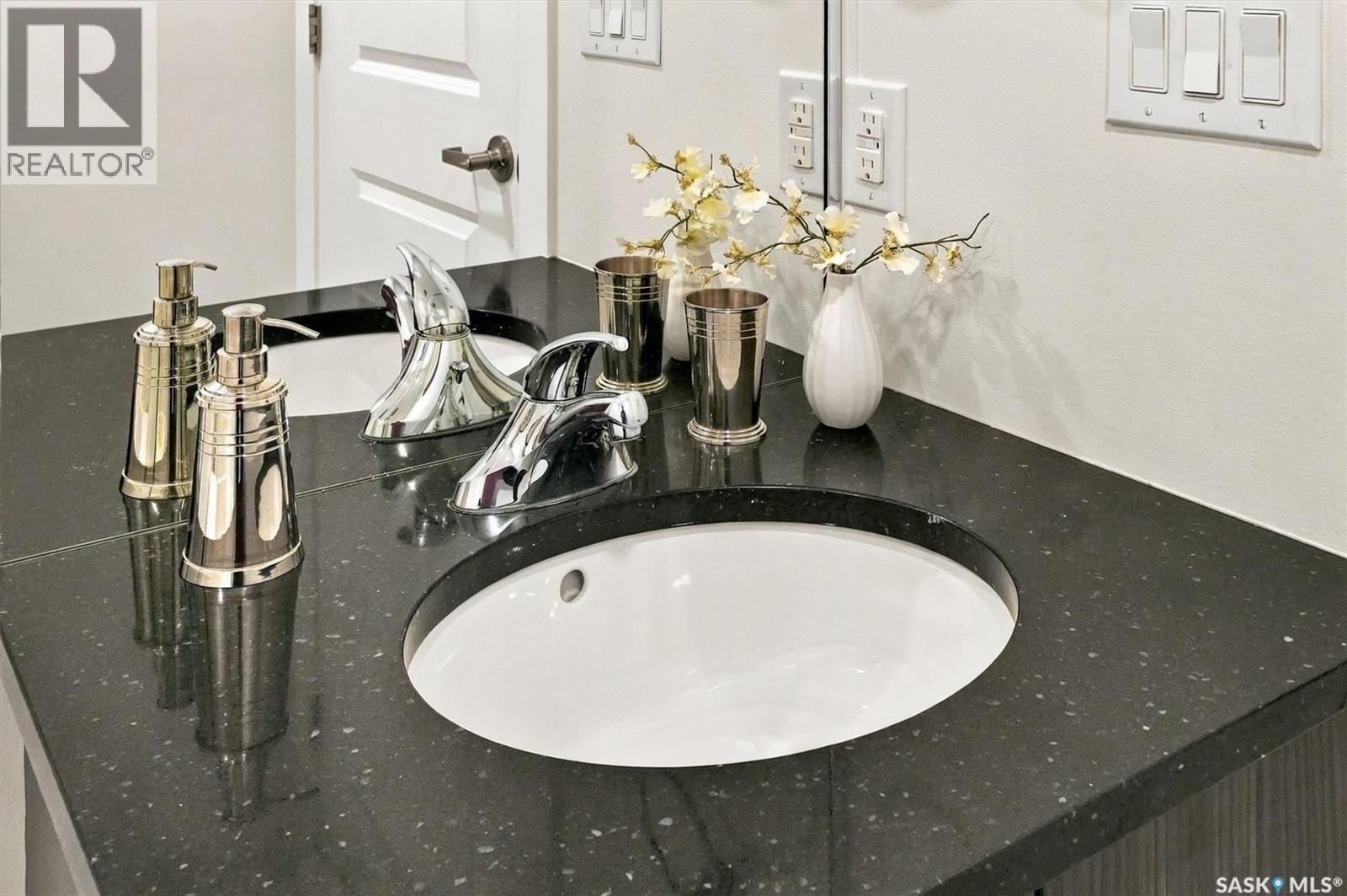 205 770 Childers CRESCENT, Saskatoon — photo 27