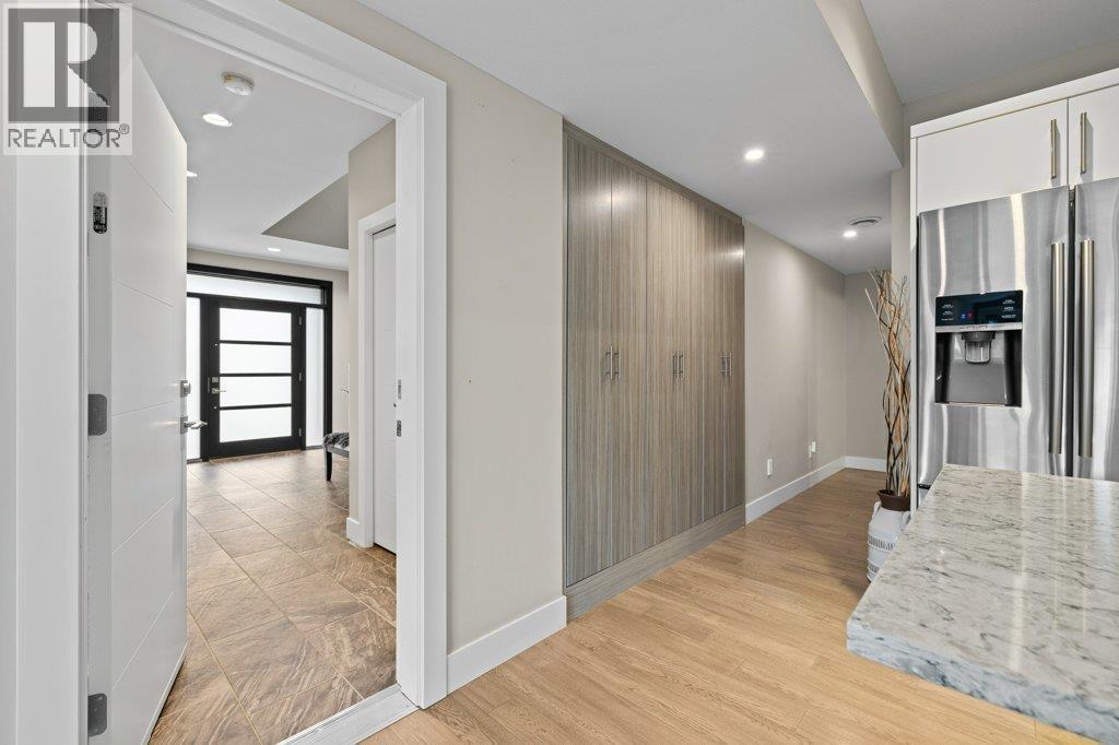  288 Upper Canyon Drive North, Kelowna