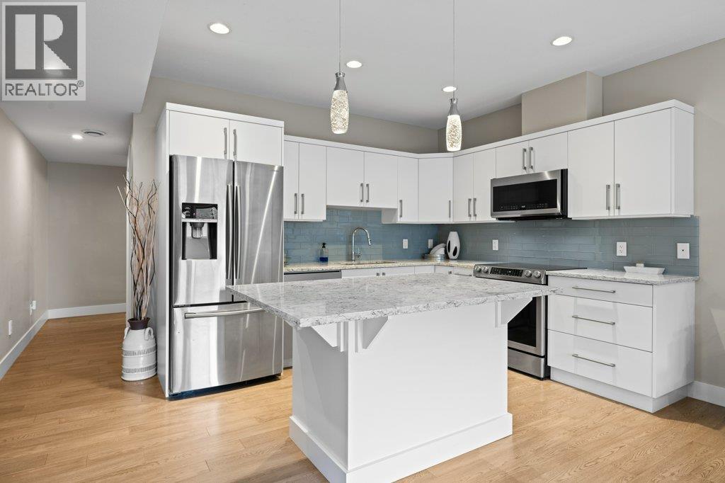  288 Upper Canyon Drive North, Kelowna