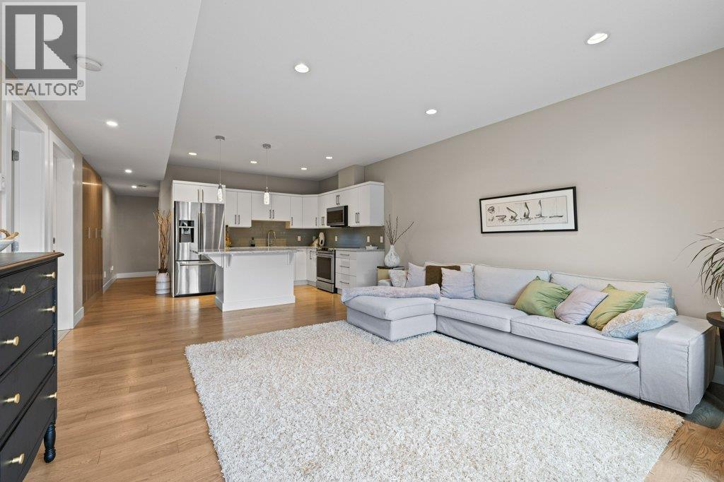  288 Upper Canyon Drive North, Kelowna