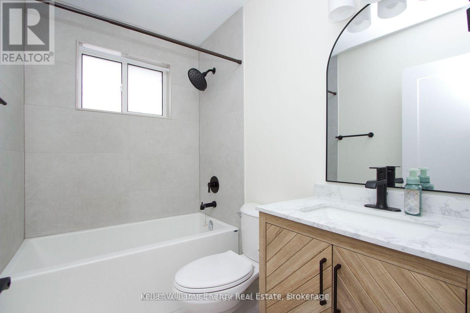 251 POPLAR STREET - 11