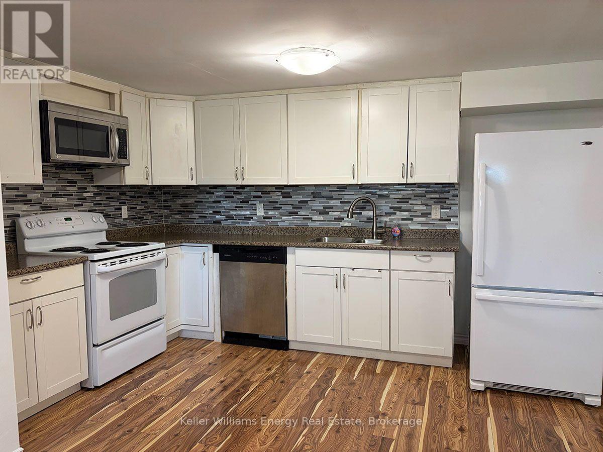 251 POPLAR STREET - 15