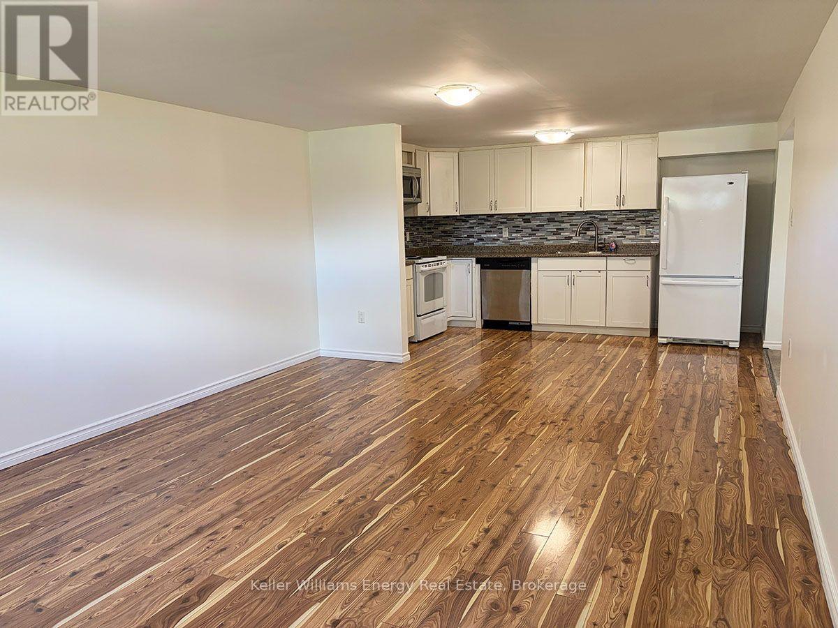 251 POPLAR STREET - Image 17
