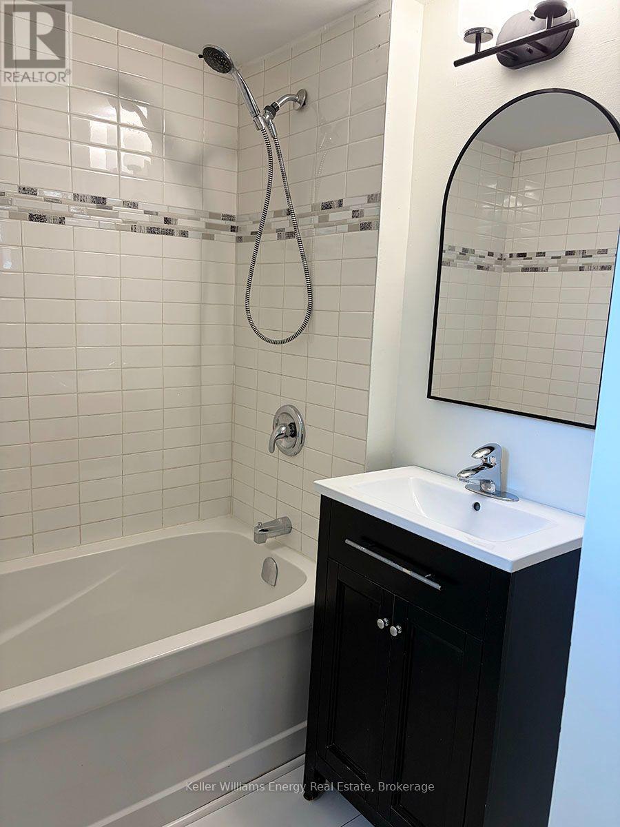 251 POPLAR STREET - 18