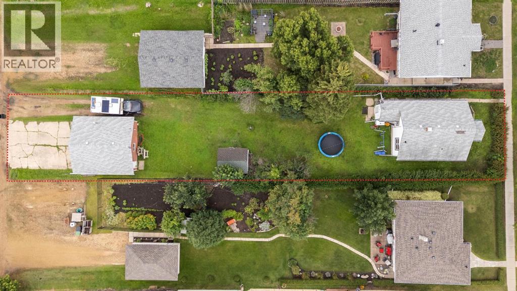 4911 56 Street - 7