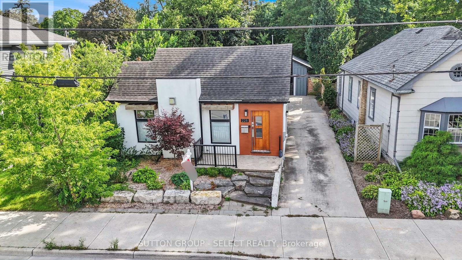 228 RIVERSIDE DRIVE - 1