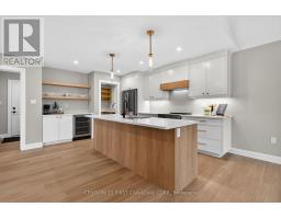 107 Sheldabren Street, North Middlesex, ON N0M1A0 Photo 11