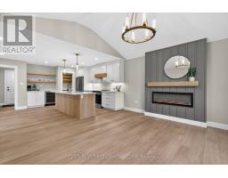 107 Sheldabren Street, North Middlesex, ON N0M1A0 Photo 17