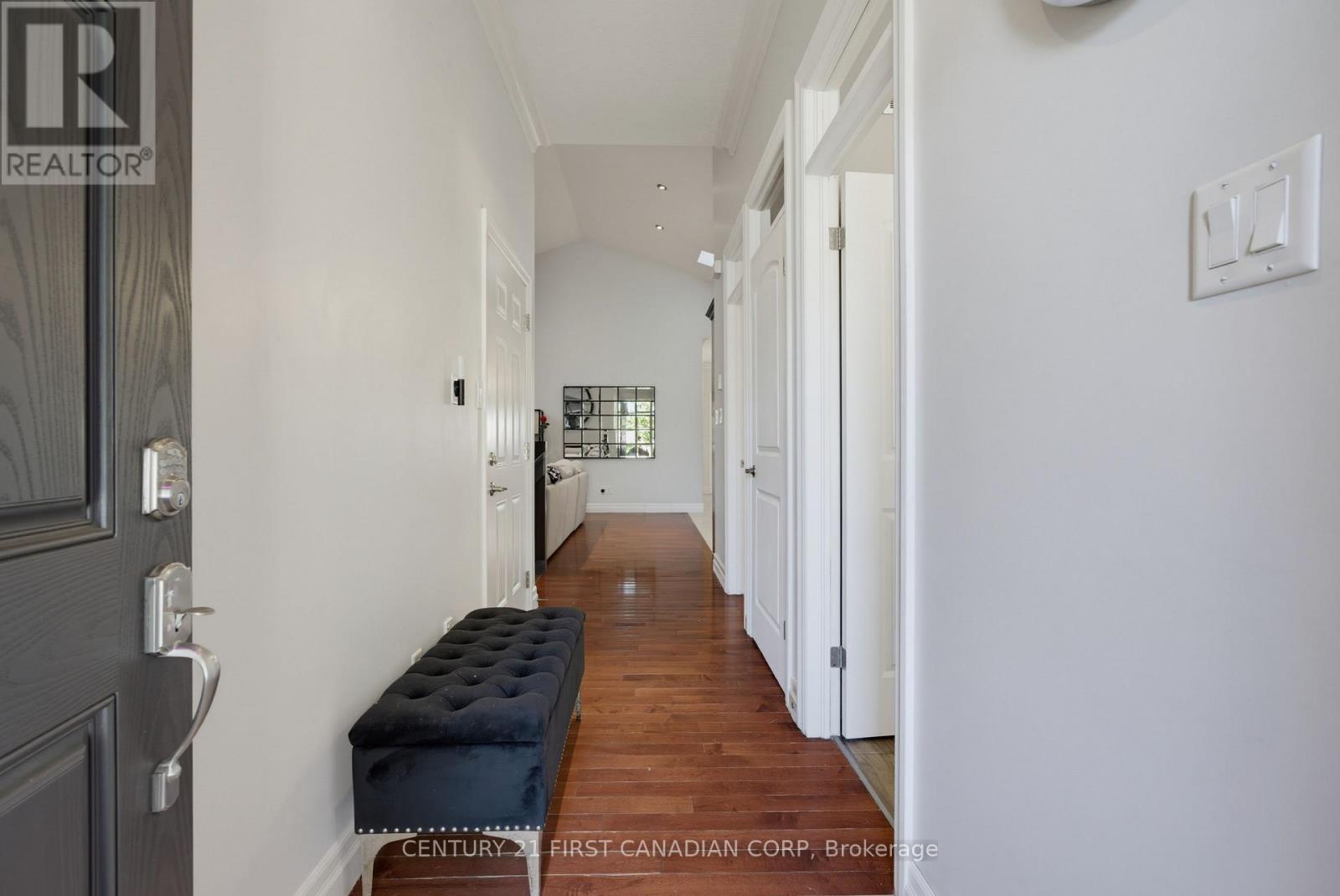 34 - 777 APRICOT DRIVE, London South (South K) — photo 4