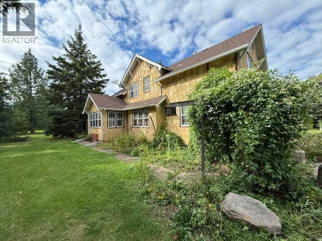 841077 Hwy 743 - 1