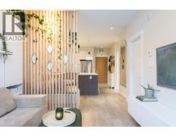 111 615 E 3rd Street, North Vancouver, BC V7L0G3 Photo 12