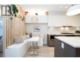 111 615 E 3rd Street, North Vancouver, BC V7L0G3 Photo 14