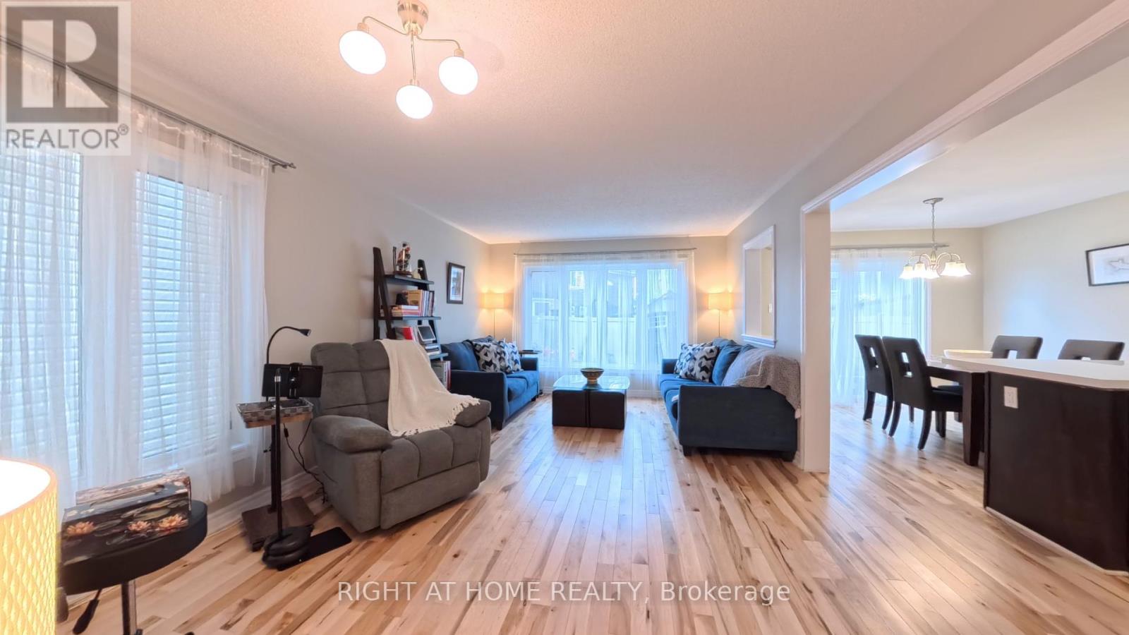 566 DUNDONALD DRIVE - Image 11