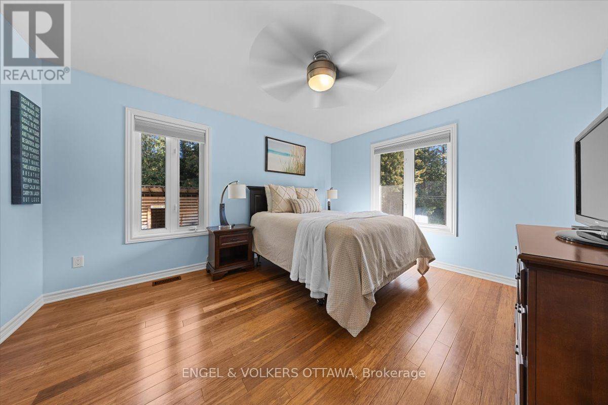 2565 MARSHWOOD ROAD - 19