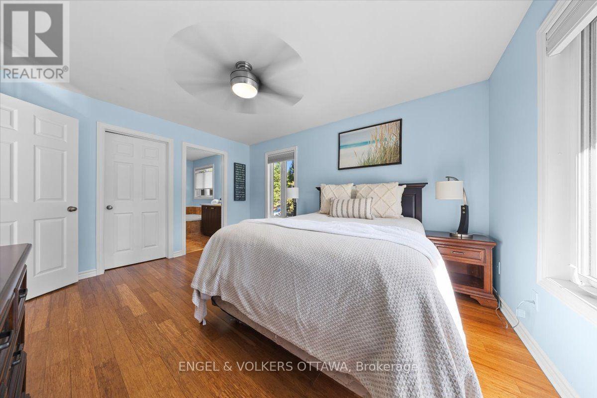 2565 MARSHWOOD ROAD - 21