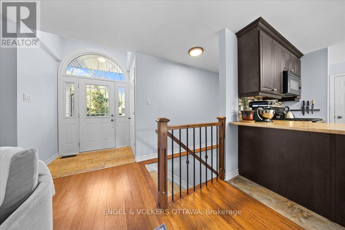 2565 MARSHWOOD ROAD - Image 30