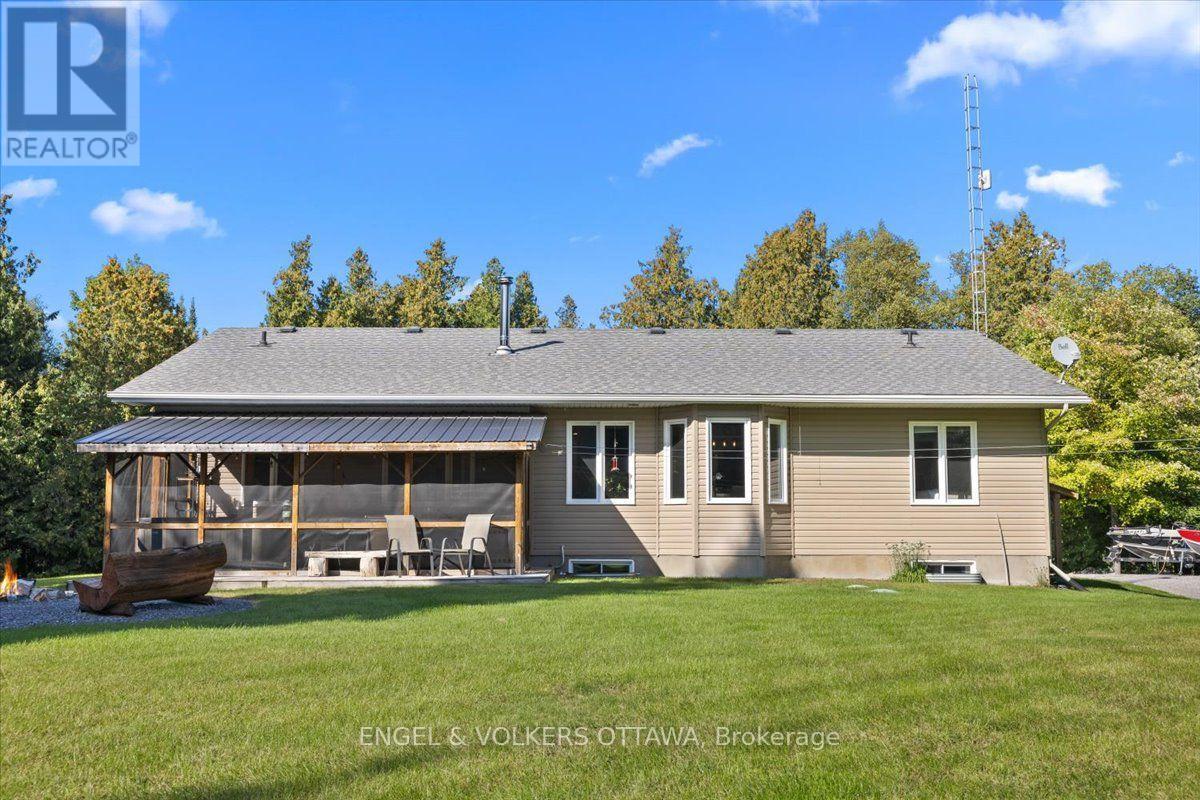 2565 MARSHWOOD ROAD - 41