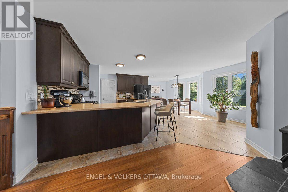 2565 MARSHWOOD ROAD, Ottawa — photo 8