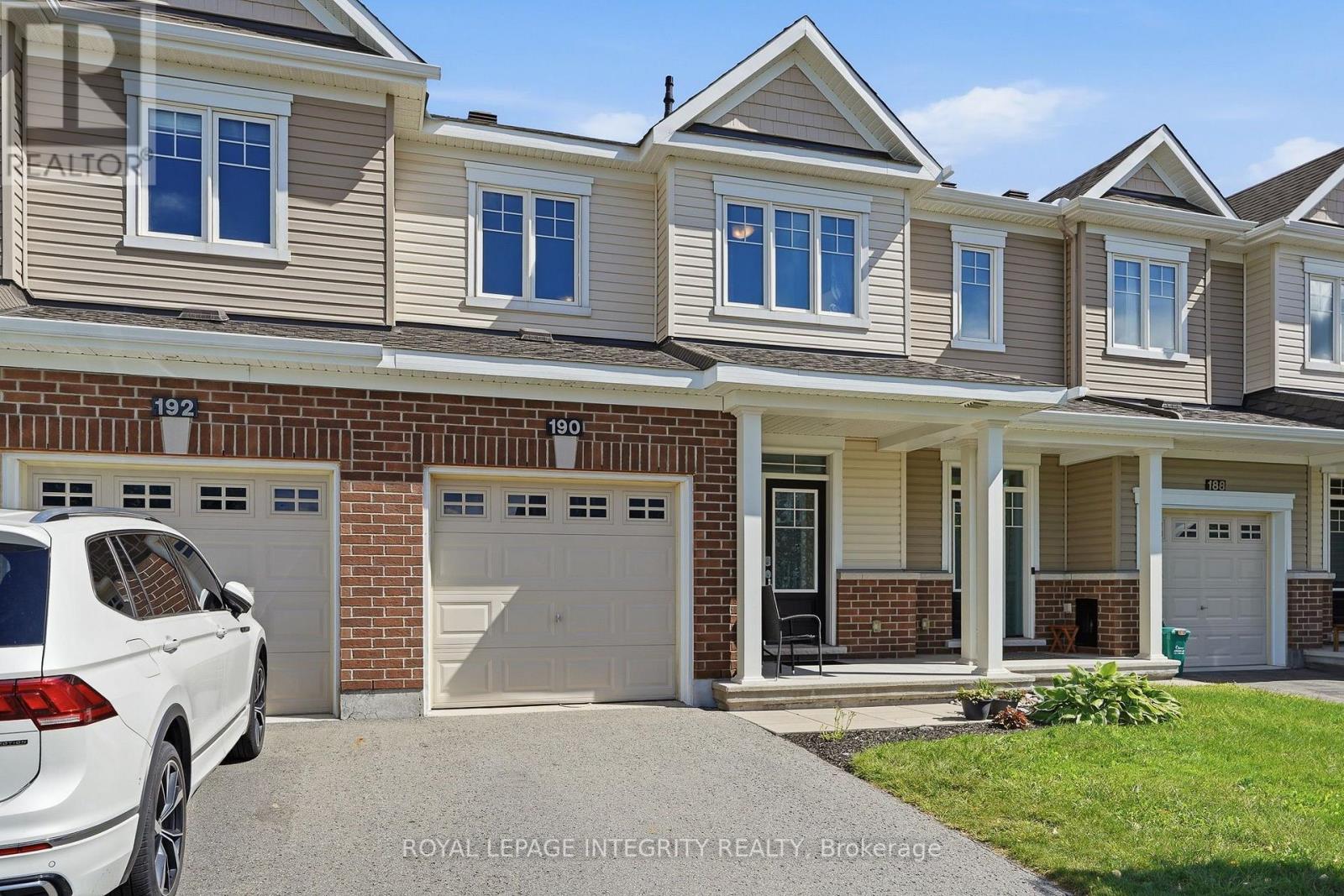 190 YELLOWCRESS WAY - 1