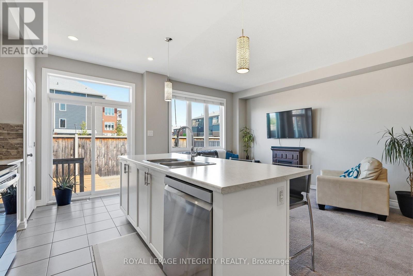 190 YELLOWCRESS WAY - Image 13