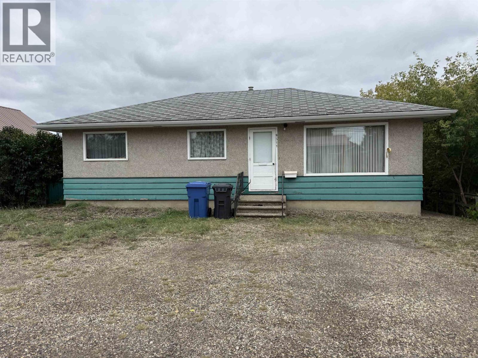 9511 98A AVENUE - 1