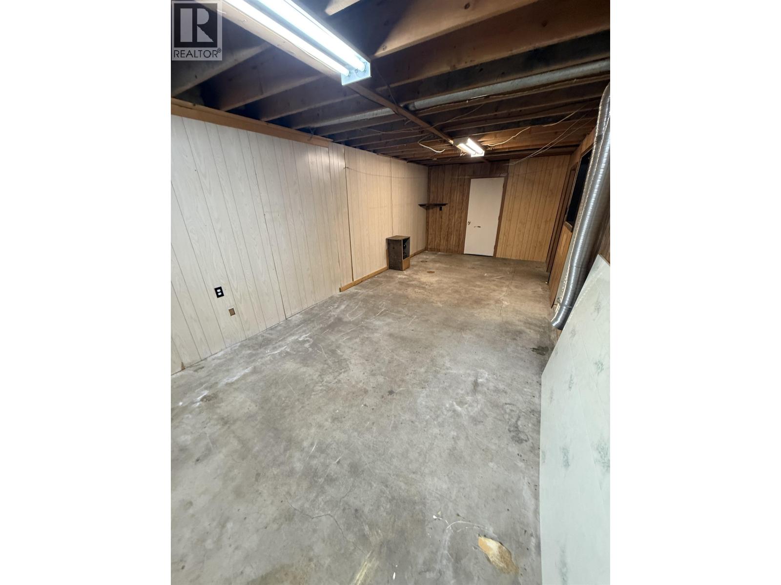 9511 98A AVENUE - 14