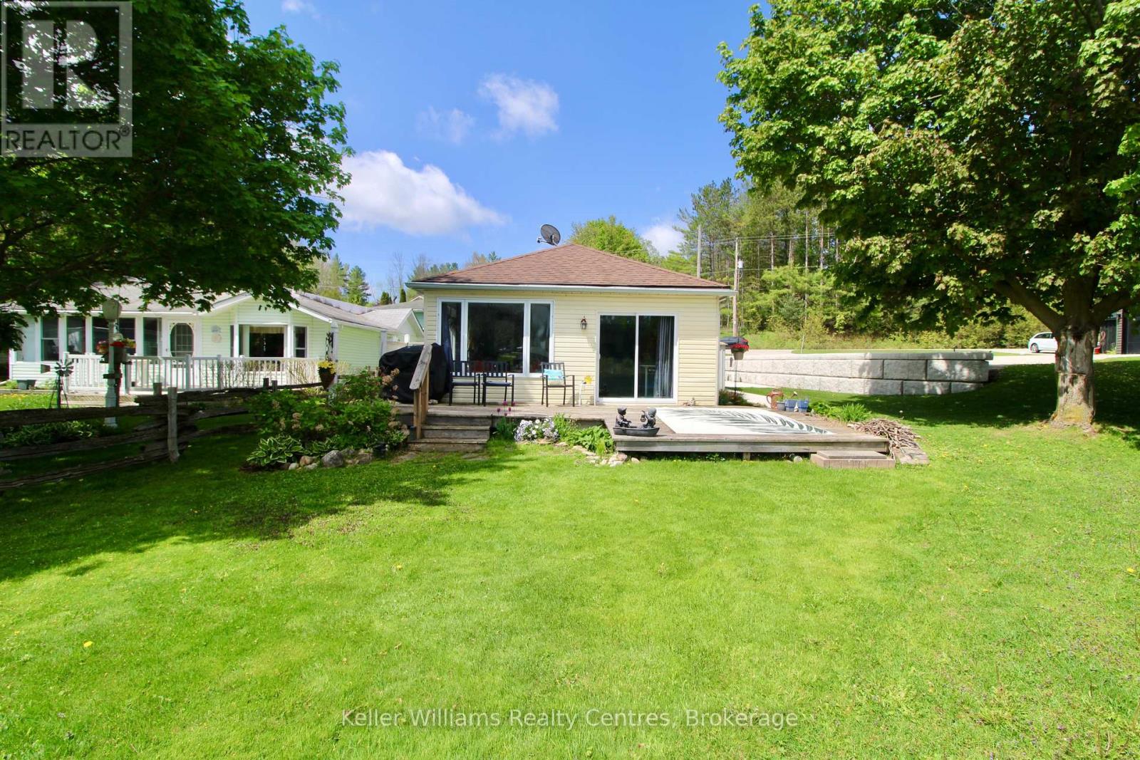 419 LAKE ROSALIND ROAD 4, Brockton — photo 2
