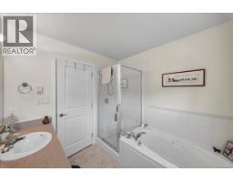 6524 Stonewood Dr, Sooke, BC V9Z0Y6 Photo 35