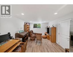 6524 Stonewood Dr, Sooke, BC V9Z0Y6 Photo 42