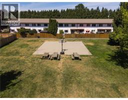 352 Burnside Rd W, Saanich, BC V8Z1M1 Photo 18